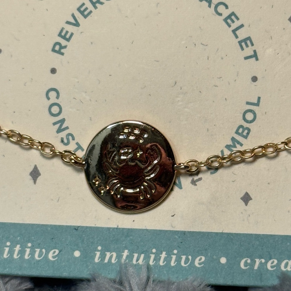 EARTHBOUND Gold Cancer Reversible Bracelet - Picture 2 of 6